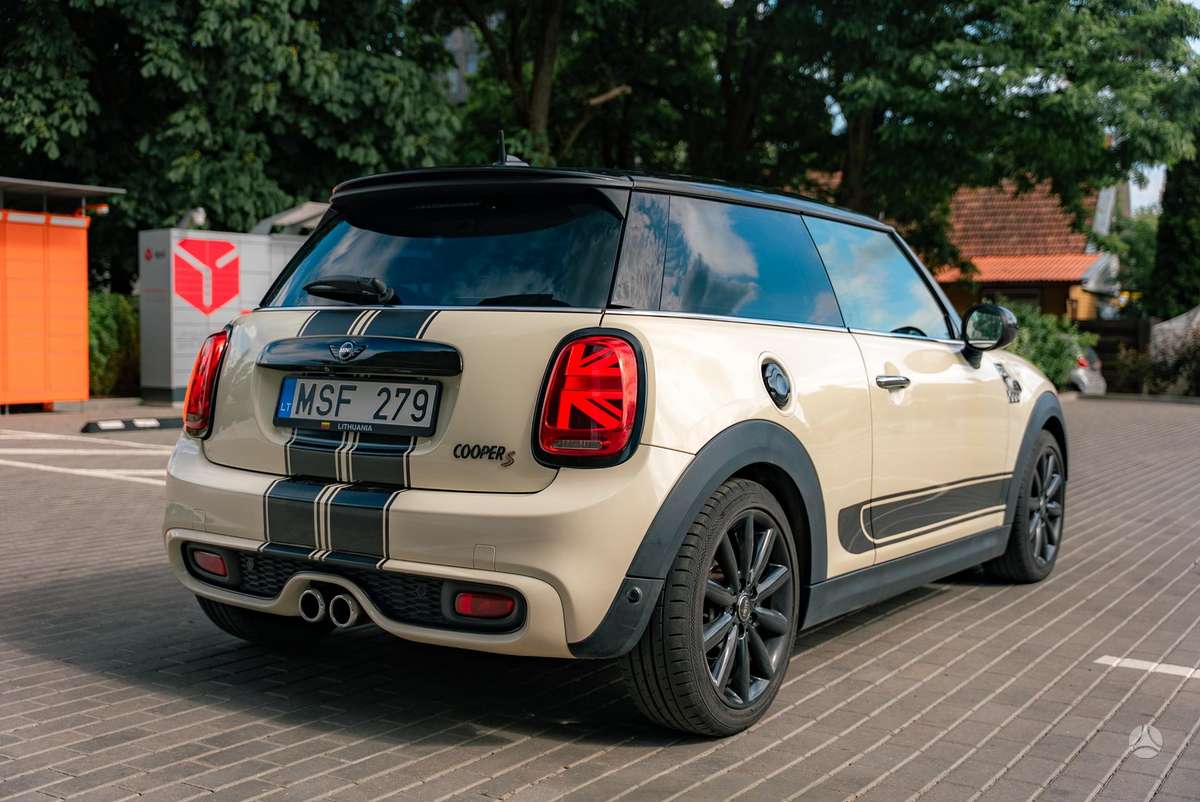 Mini Cooper S, 2.0 l., hatchback