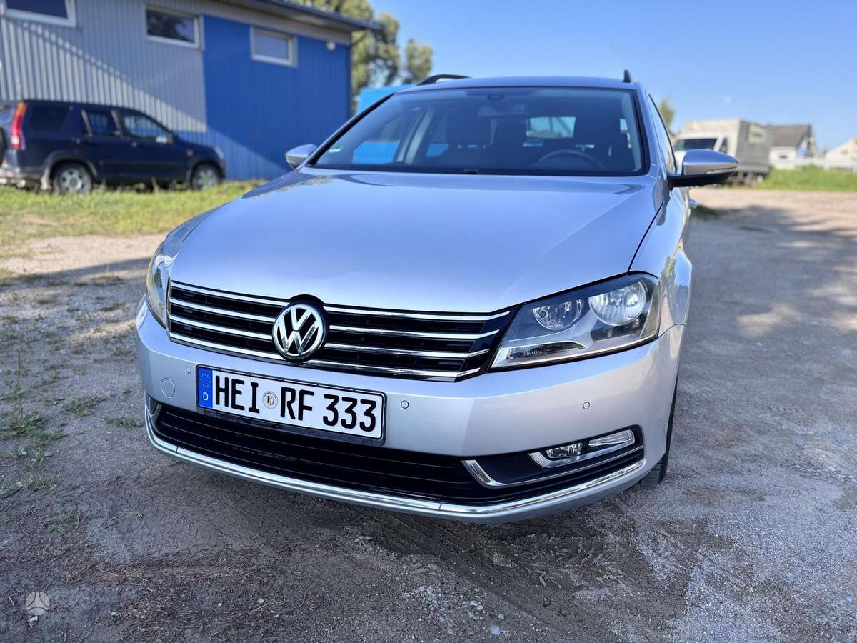 Volkswagen Passat - 2