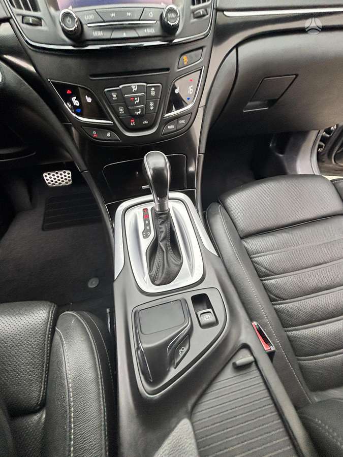 Opel Insignia, 2.0 l., Универсал