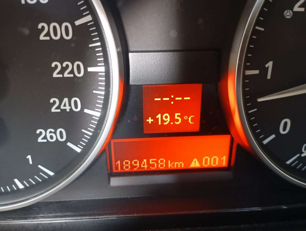 BMW 318, 2.0 l., Седан