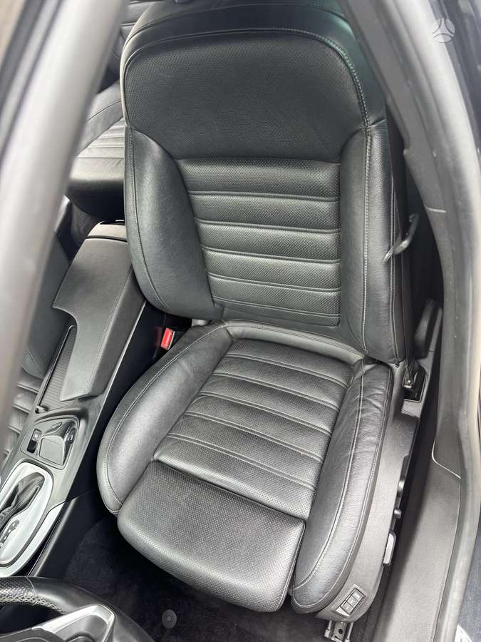 Opel Insignia, 2.0 l., Универсал