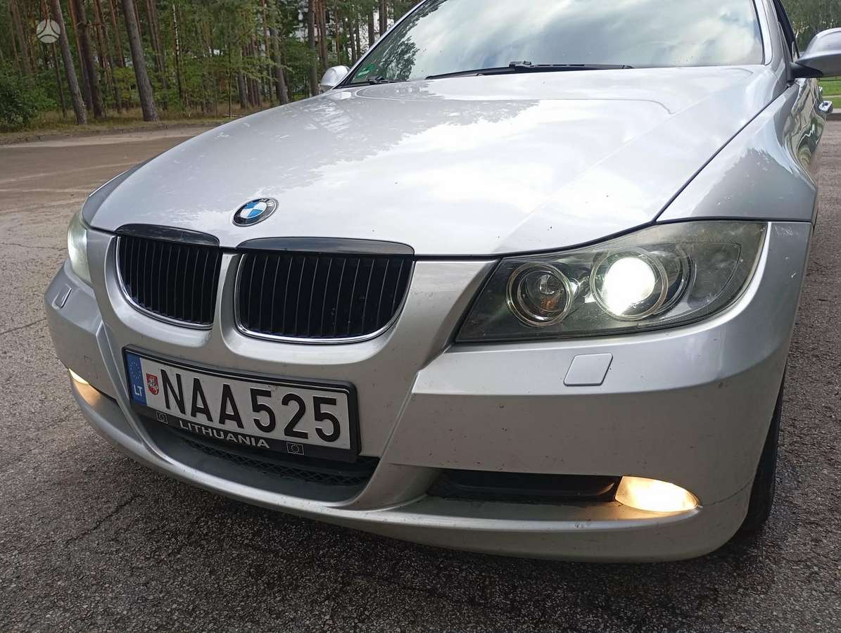 BMW 318, 2.0 l., Седан