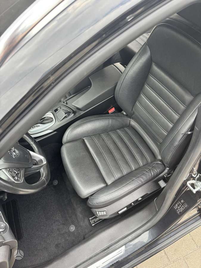 Opel Insignia, 2.0 l., Универсал