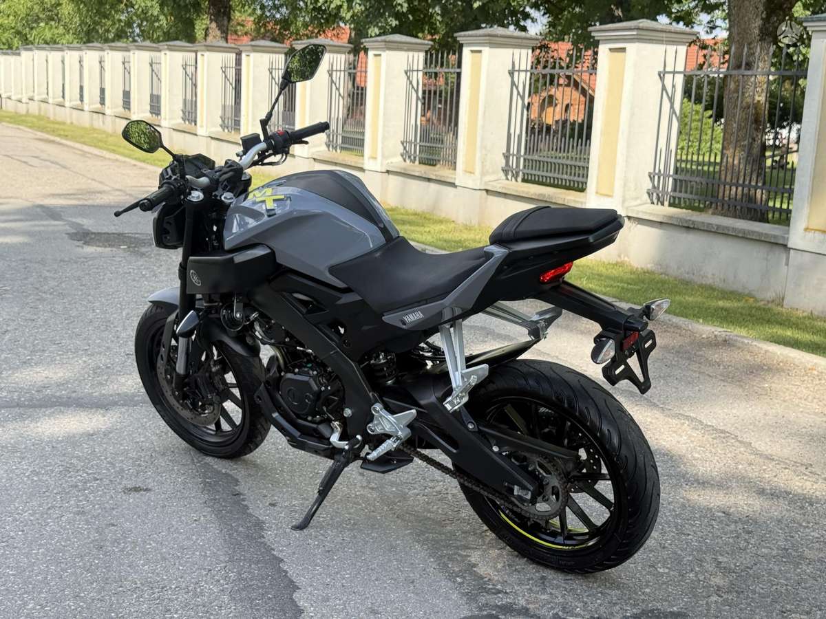 Yamaha MT 125 125cc, street / classic