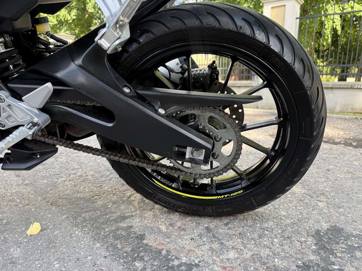 Yamaha MT 125 125cc, street / classic