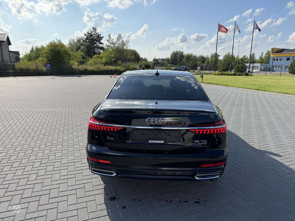 Audi A6, 3.0 l., Седан