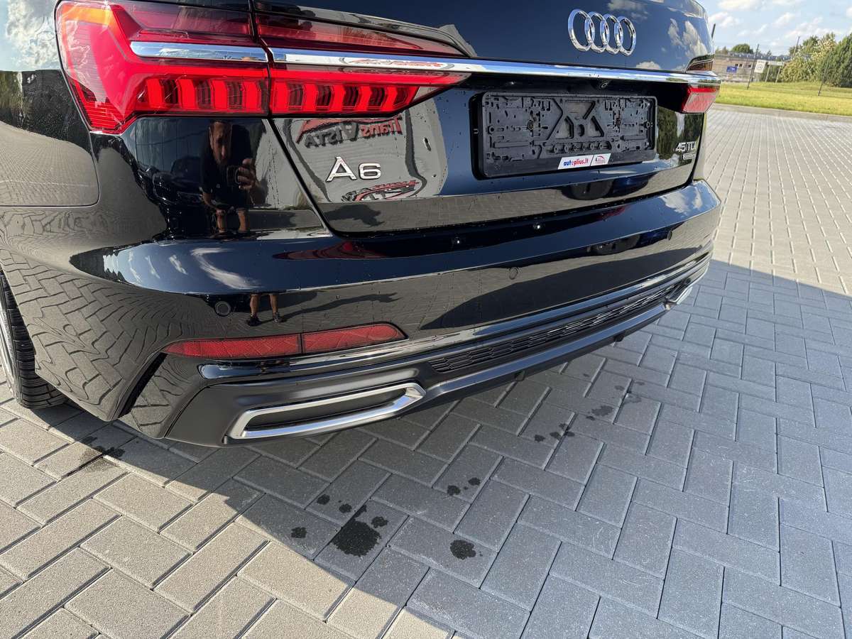 Audi A6, 3.0 l., Седан