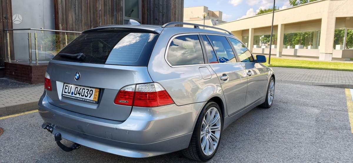 BMW 530, 2.5 l., wagon