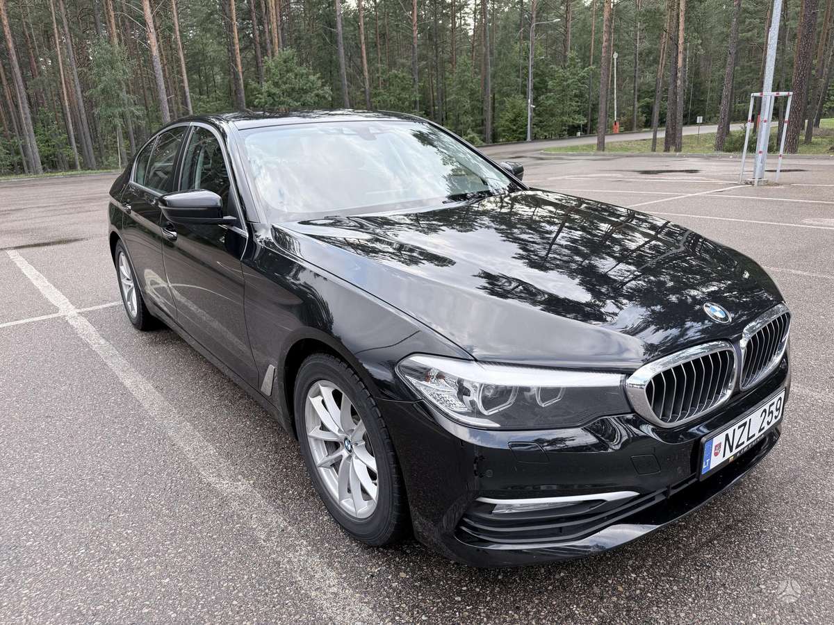 BMW 520, 2.0 l., Седан