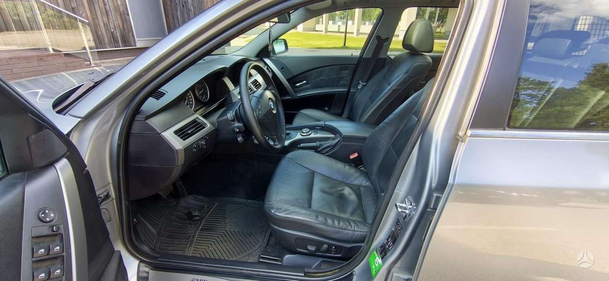 BMW 530, 2.5 l., wagon