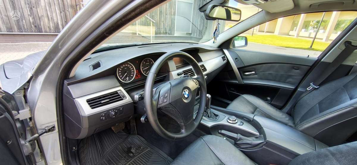 BMW 530, 2.5 l., wagon