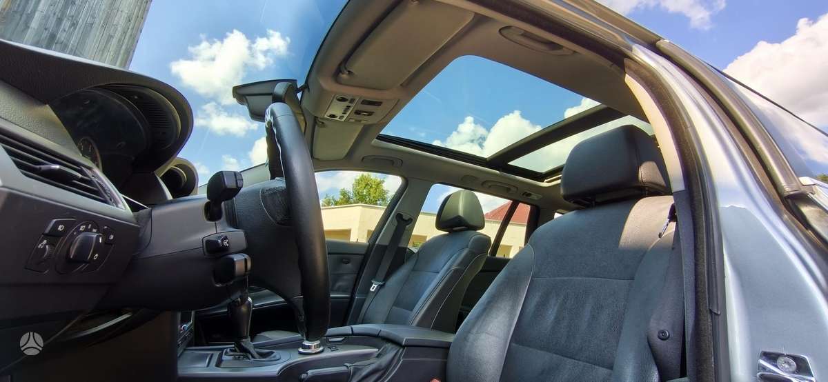 BMW 530, 2.5 l., wagon