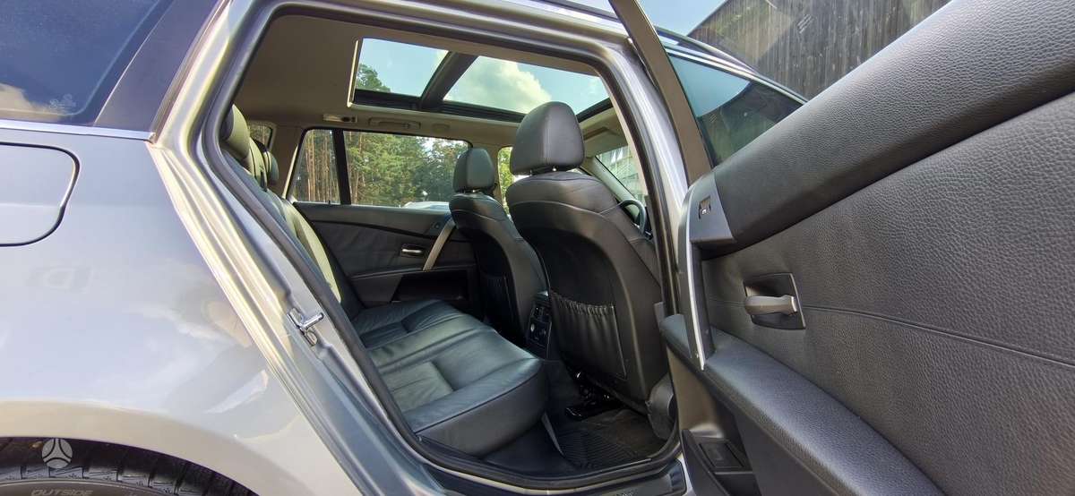 BMW 530, 2.5 l., wagon
