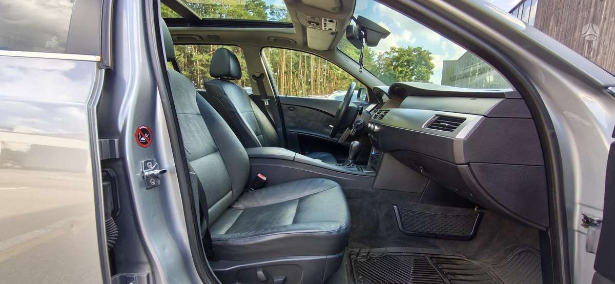 BMW 530, 2.5 l., wagon