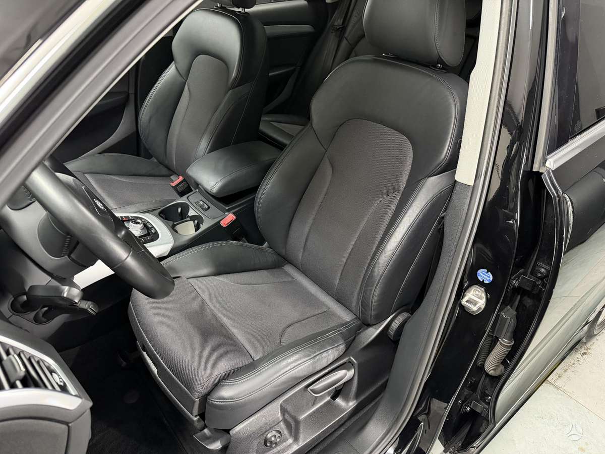 Audi Q5, 2.0 l., Внедорожник / Кроссовер