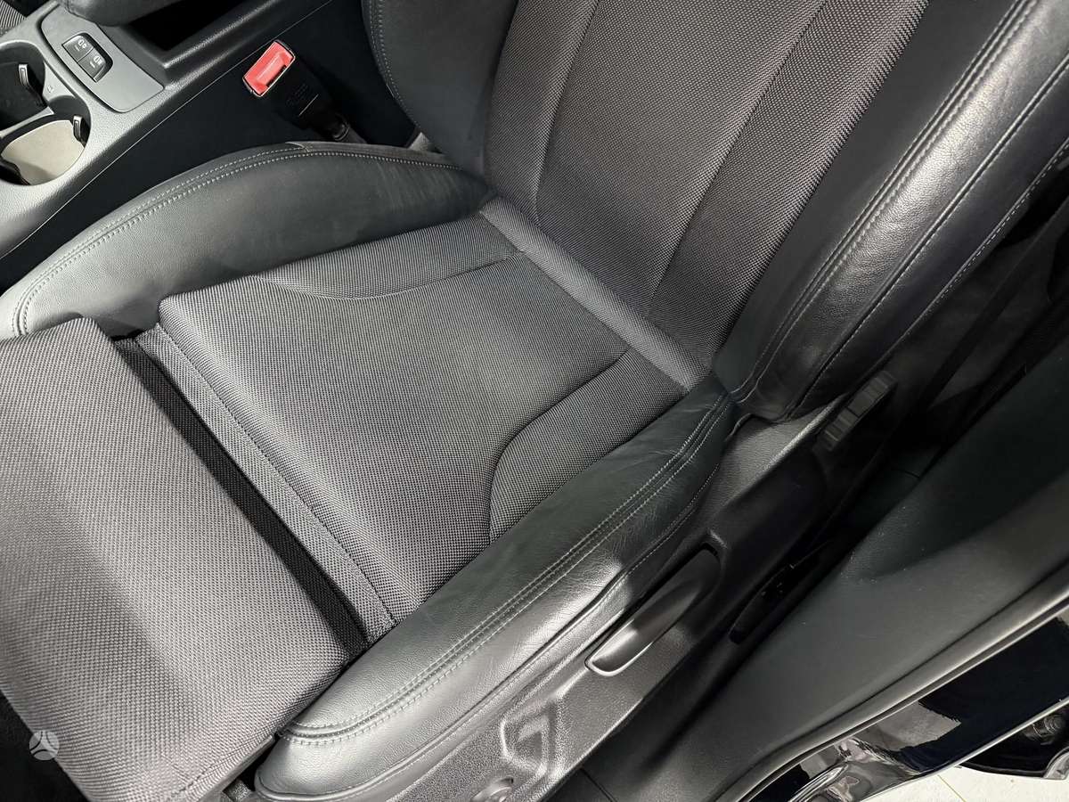 Audi Q5, 2.0 l., Внедорожник / Кроссовер