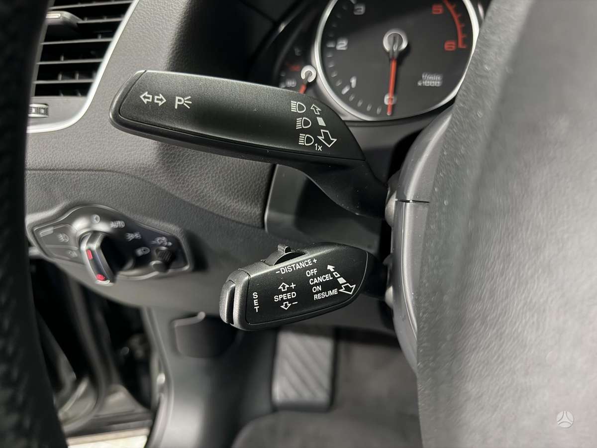 Audi Q5, 2.0 l., Внедорожник / Кроссовер