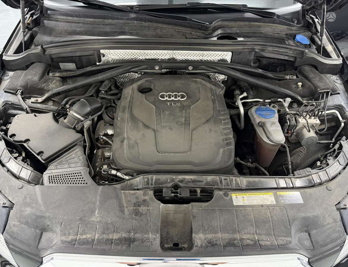 Audi Q5, 2.0 l., Внедорожник / Кроссовер