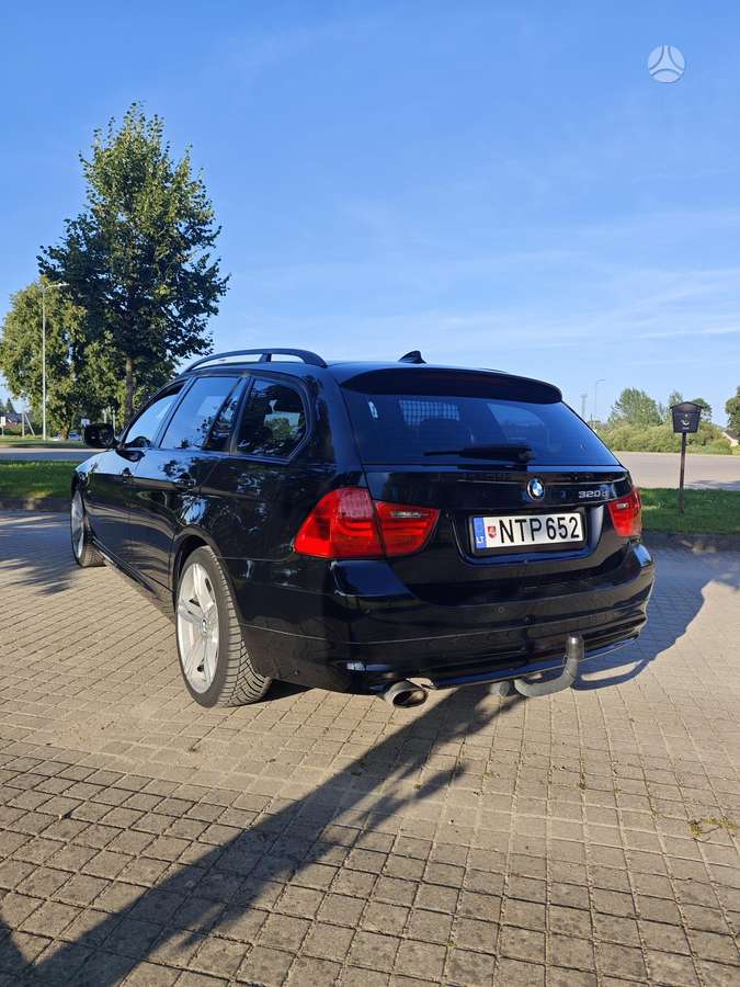 BMW 320, 2.0 l., Универсал