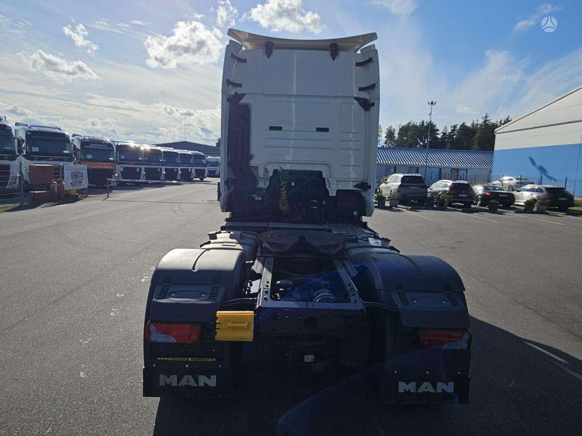 MAN TGX 18.470, 2 miegamosios vietos