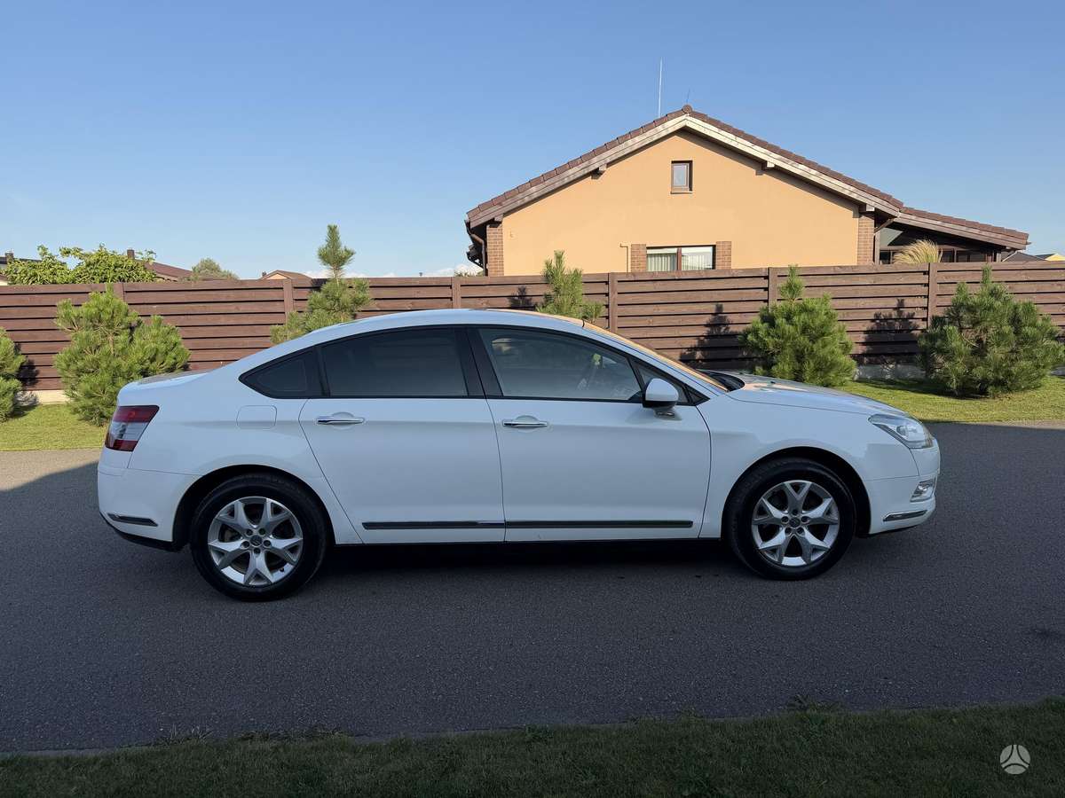 Citroen C5, 1.6 l., Седан