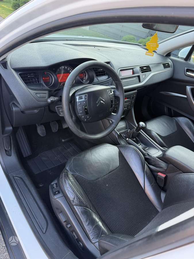 Citroen C5, 1.6 l., Седан
