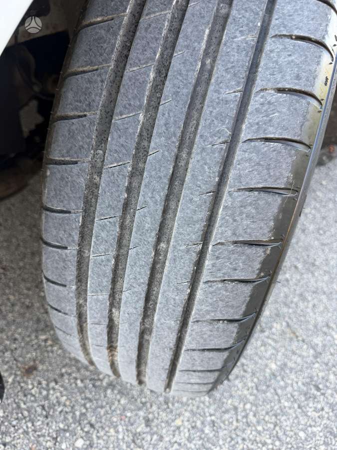Citroen C5, 1.6 l., Седан