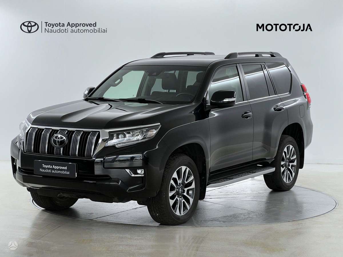 Toyota Land Cruiser - 1