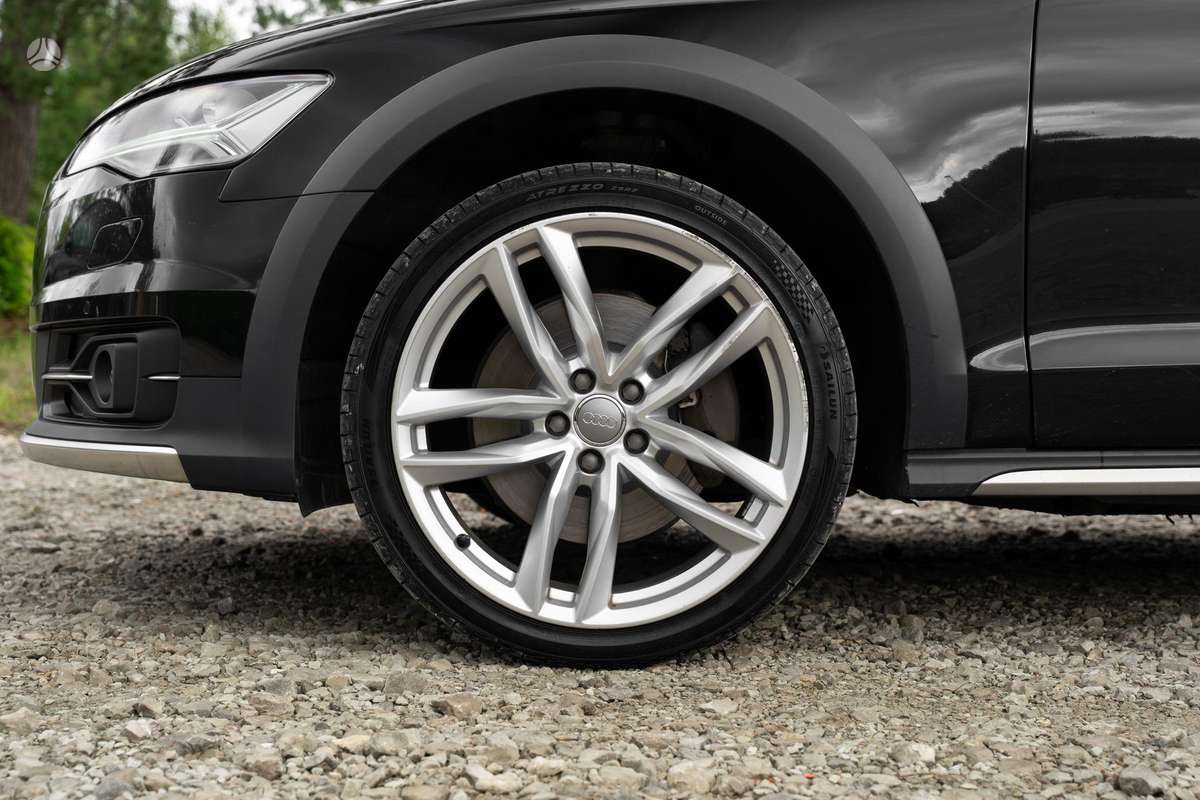 Audi A6 allroad, 3.0 l., Универсал