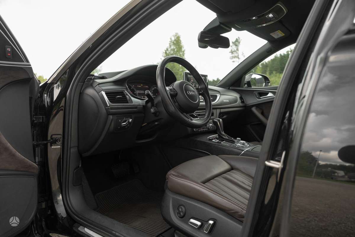 Audi A6 allroad, 3.0 l., Универсал