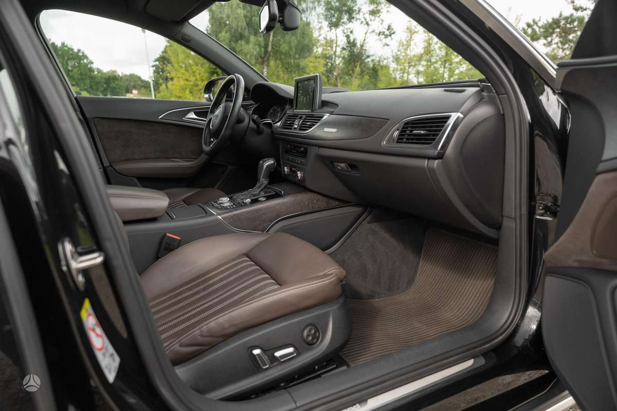 Audi A6 allroad, 3.0 l., Универсал