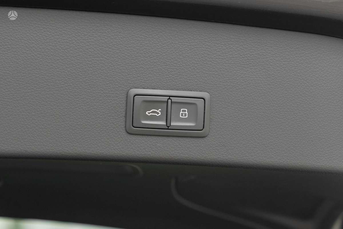 Audi A6 allroad, 3.0 l., Универсал