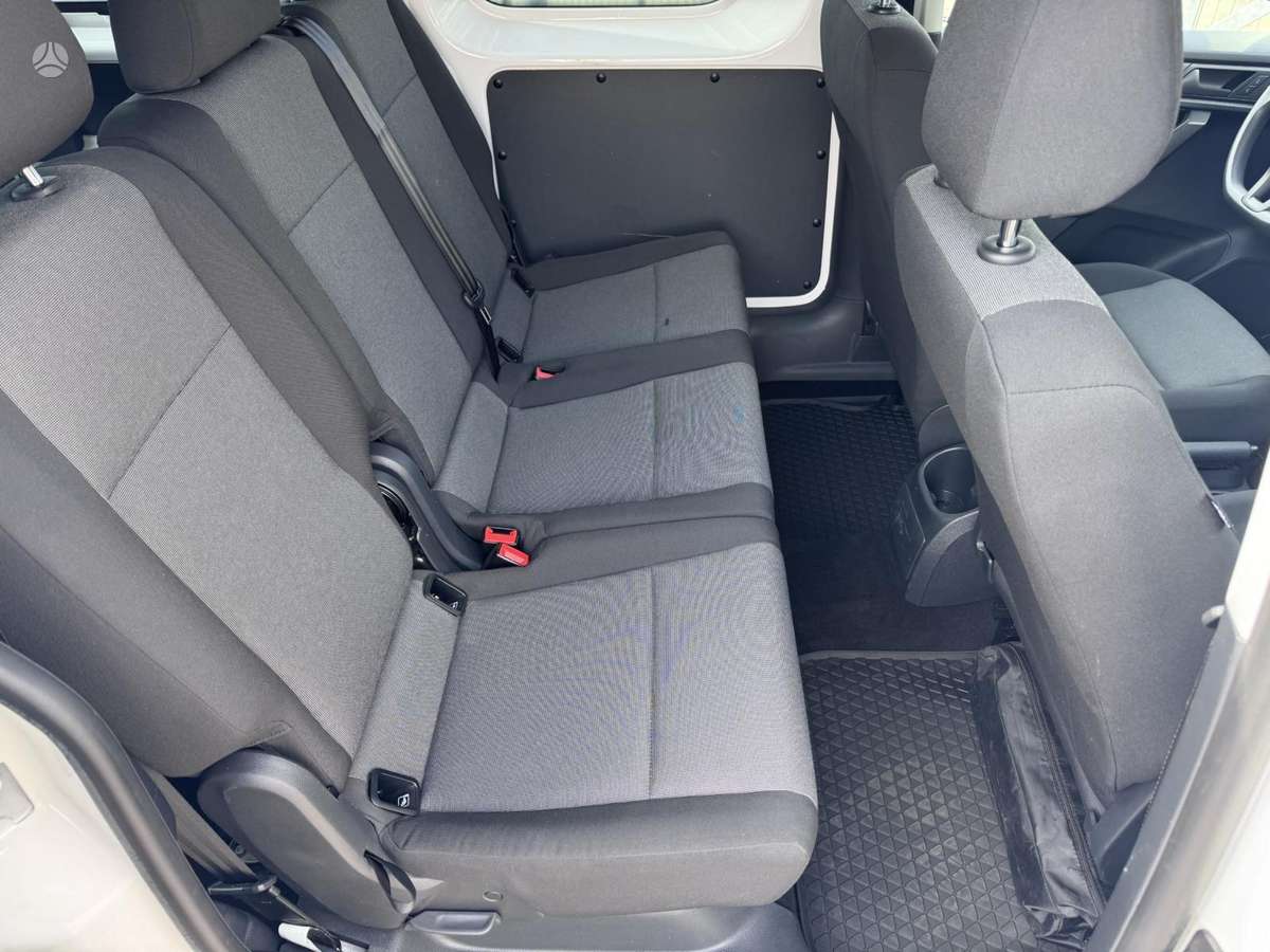 Volkswagen Caddy Maxi - 5