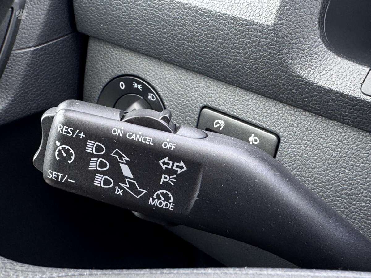 Volkswagen Caddy Maxi - 11