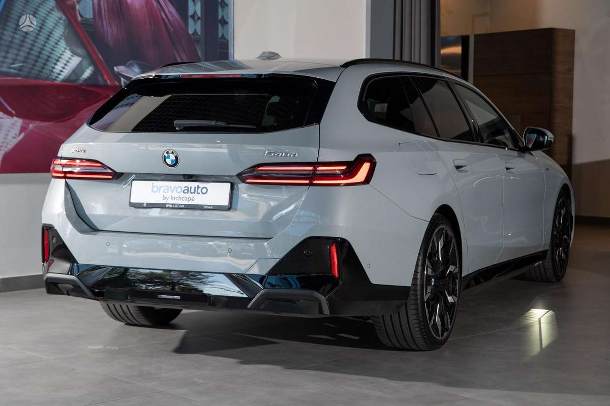 BMW 540, 3.0 l., Универсал