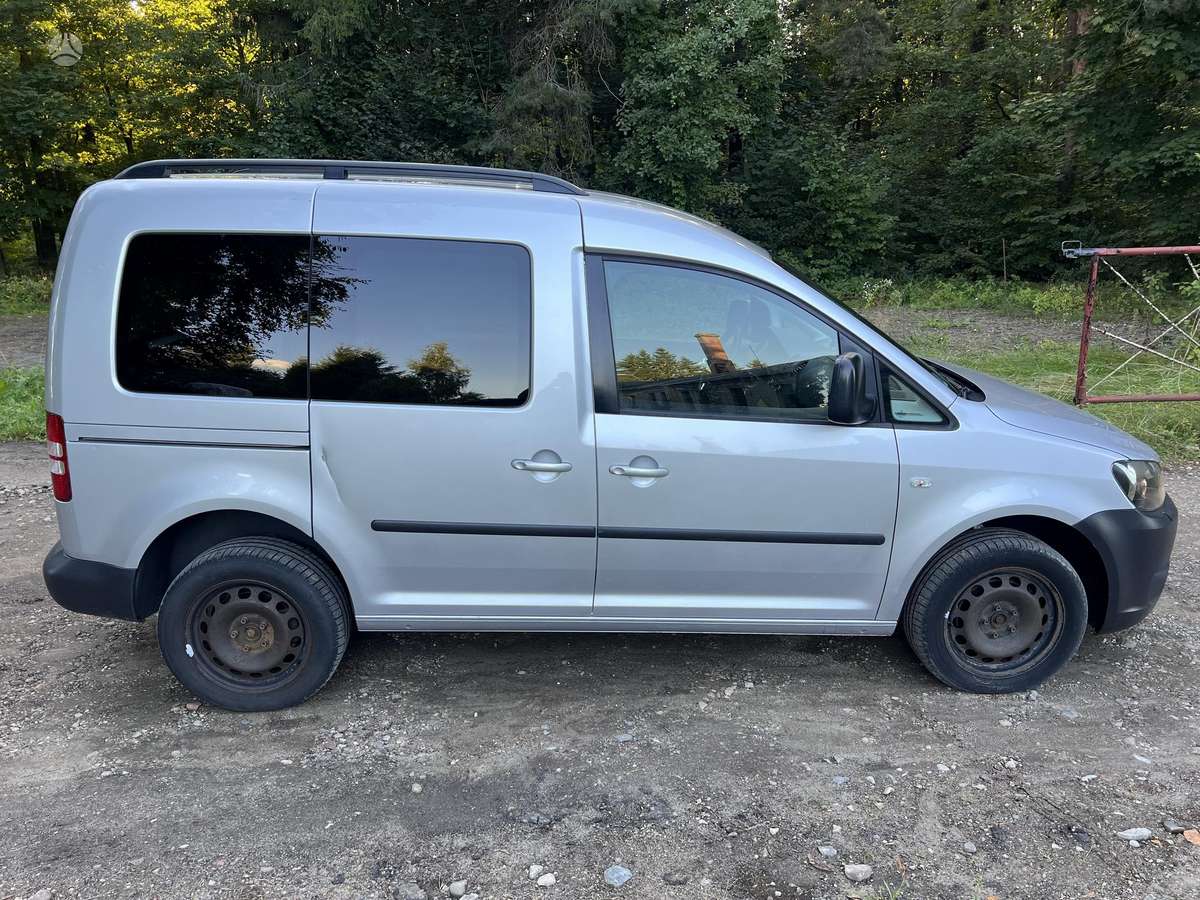Volkswagen Caddy - 9