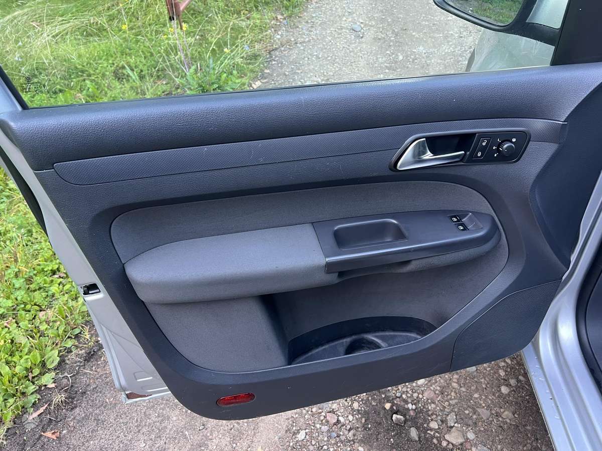 Volkswagen Caddy, 2.0 l., Минивэн