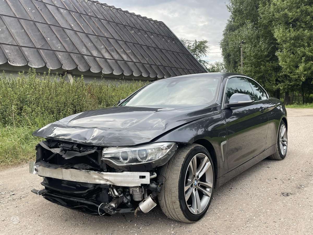 BMW 420, 2.0 l., convertible