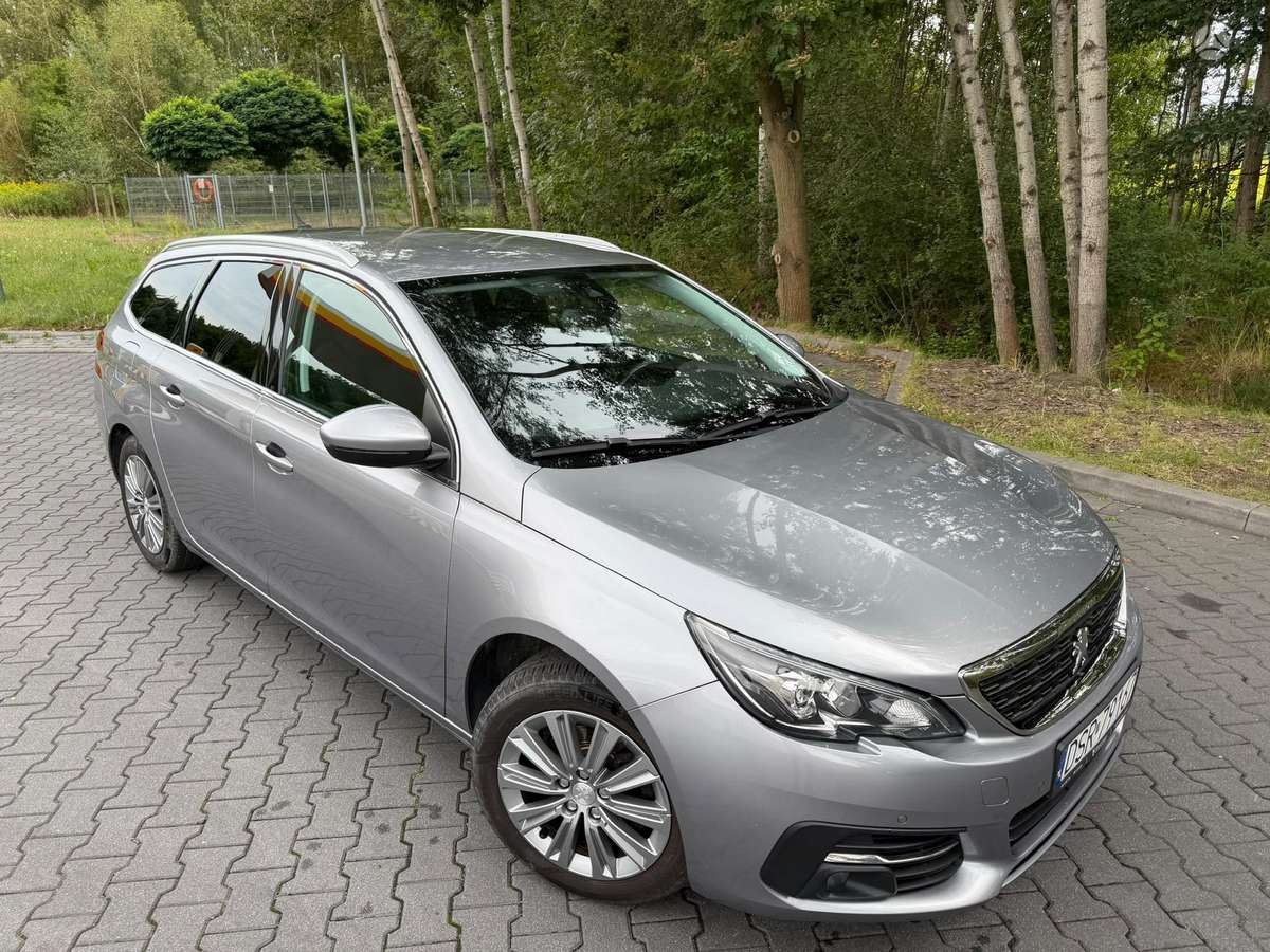 Peugeot 308 - 5