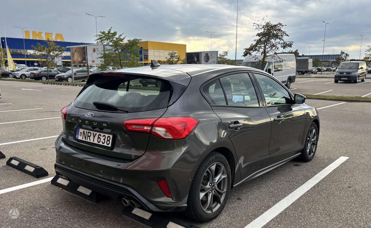 Ford Focus, 1.0 l., Хэтчбек