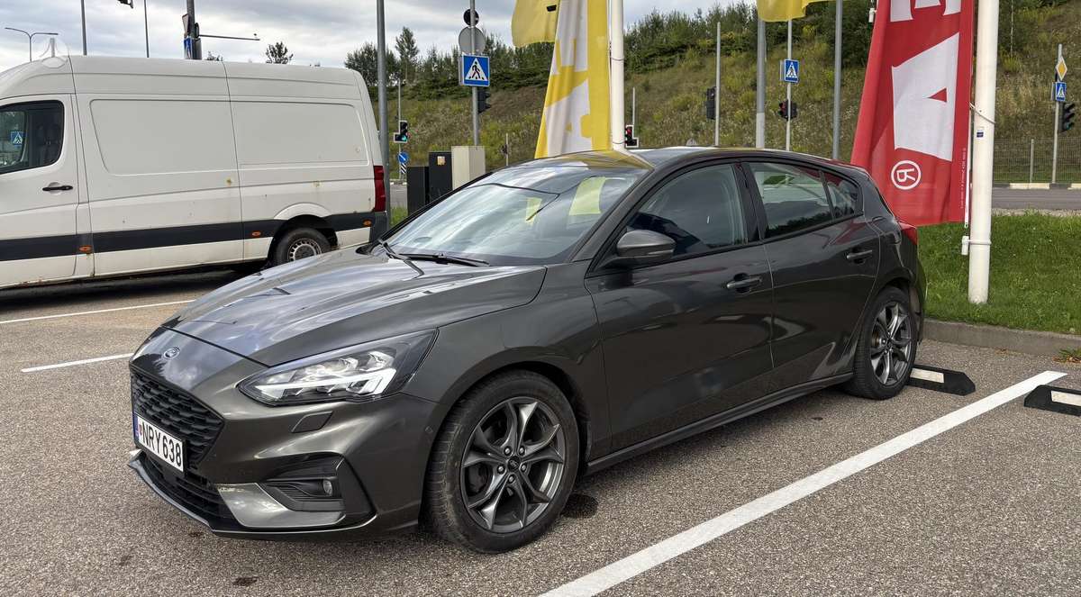 Ford Focus, 1.0 l., hatchback