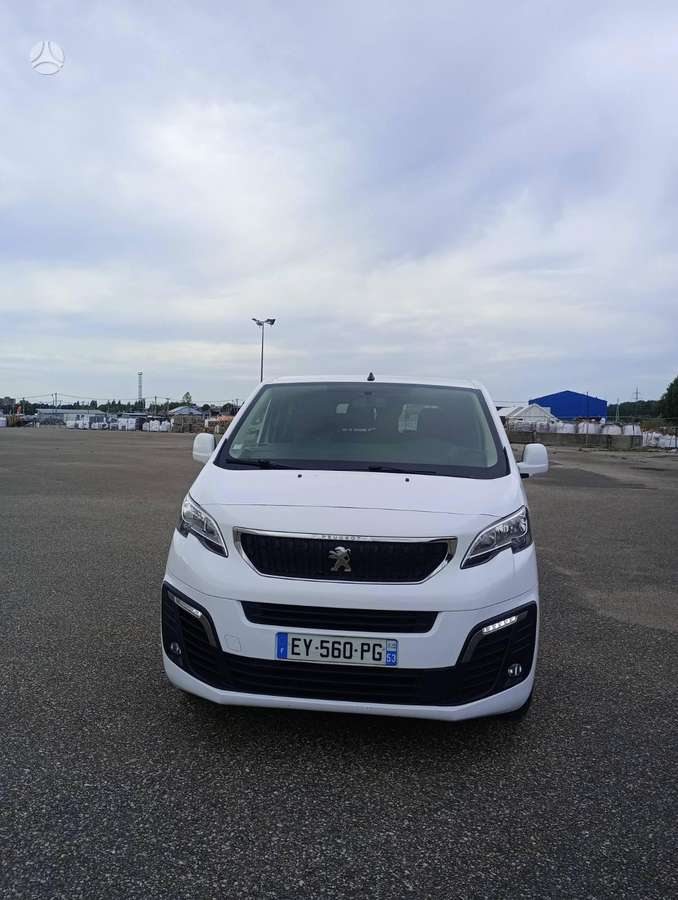 Peugeot Traveller - 3
