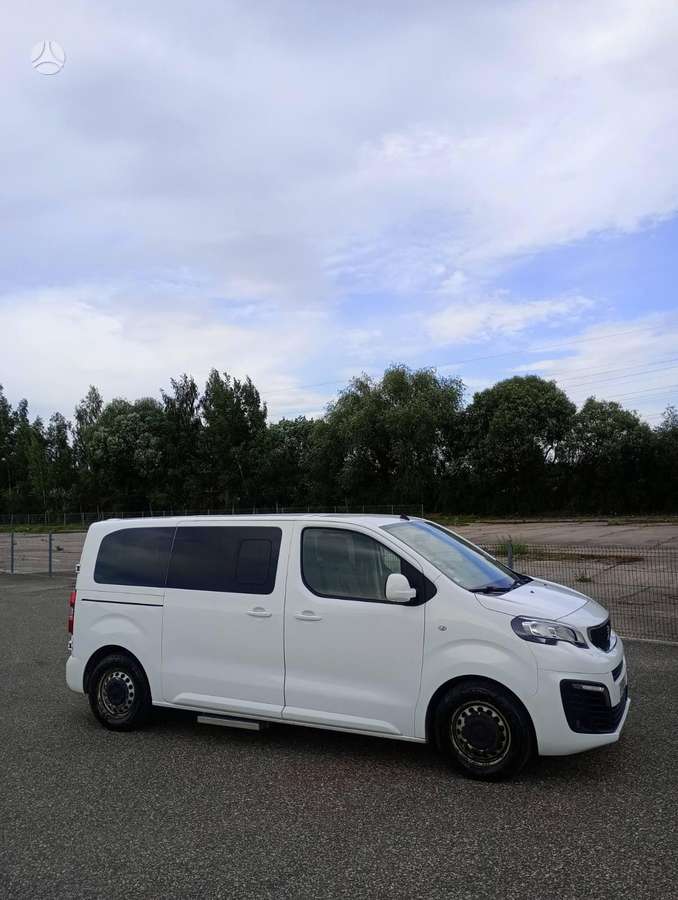 Peugeot Traveller - 4