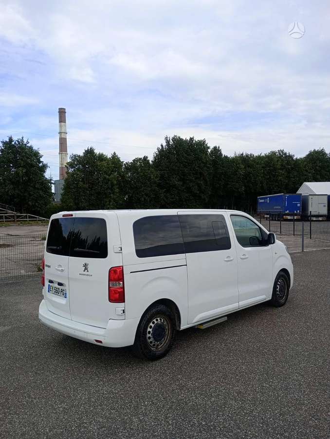 Peugeot Traveller - 5