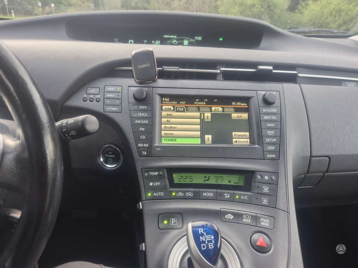 Toyota Prius - 11