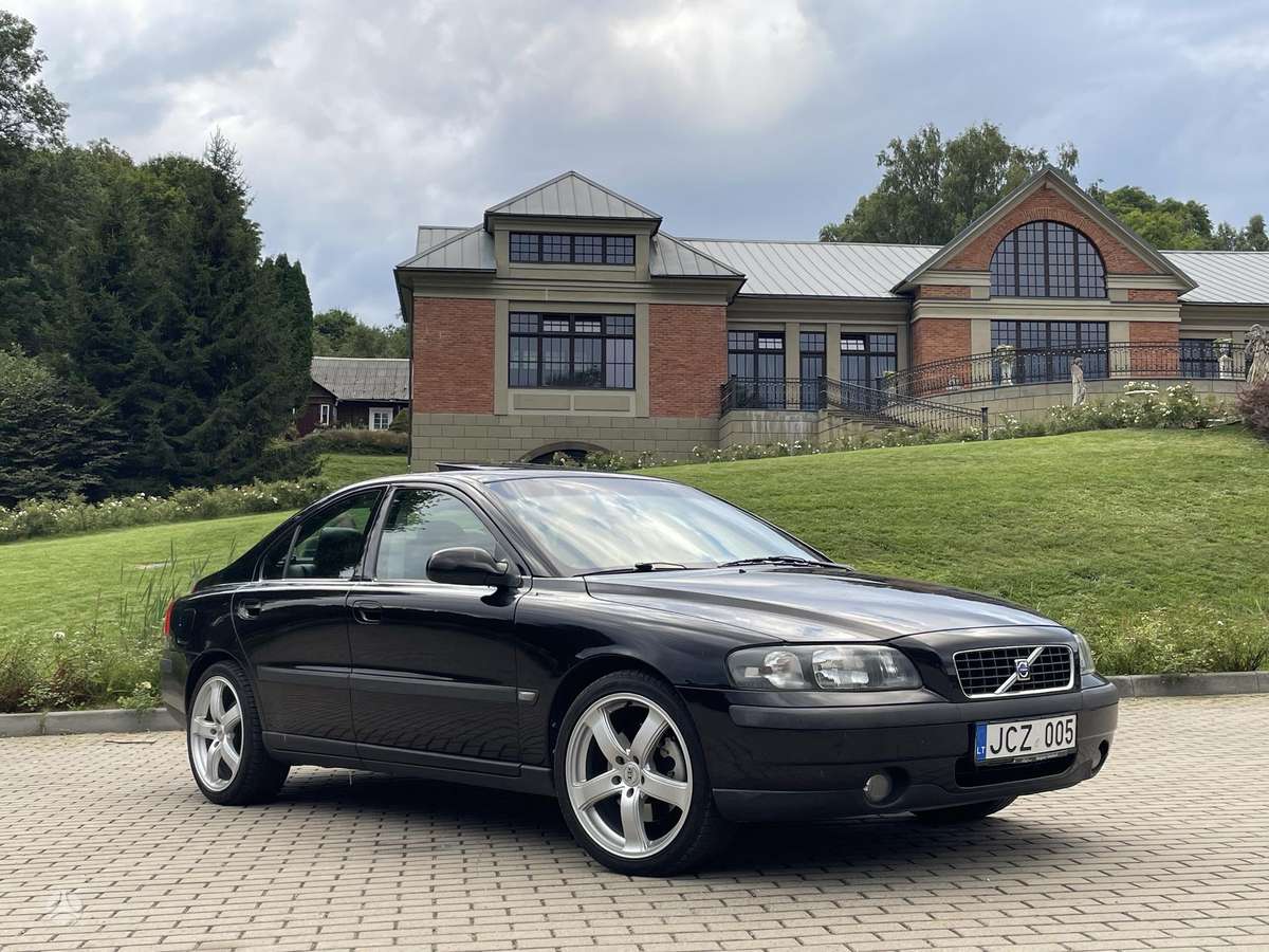 Volvo S60, 2.4 l., Седан