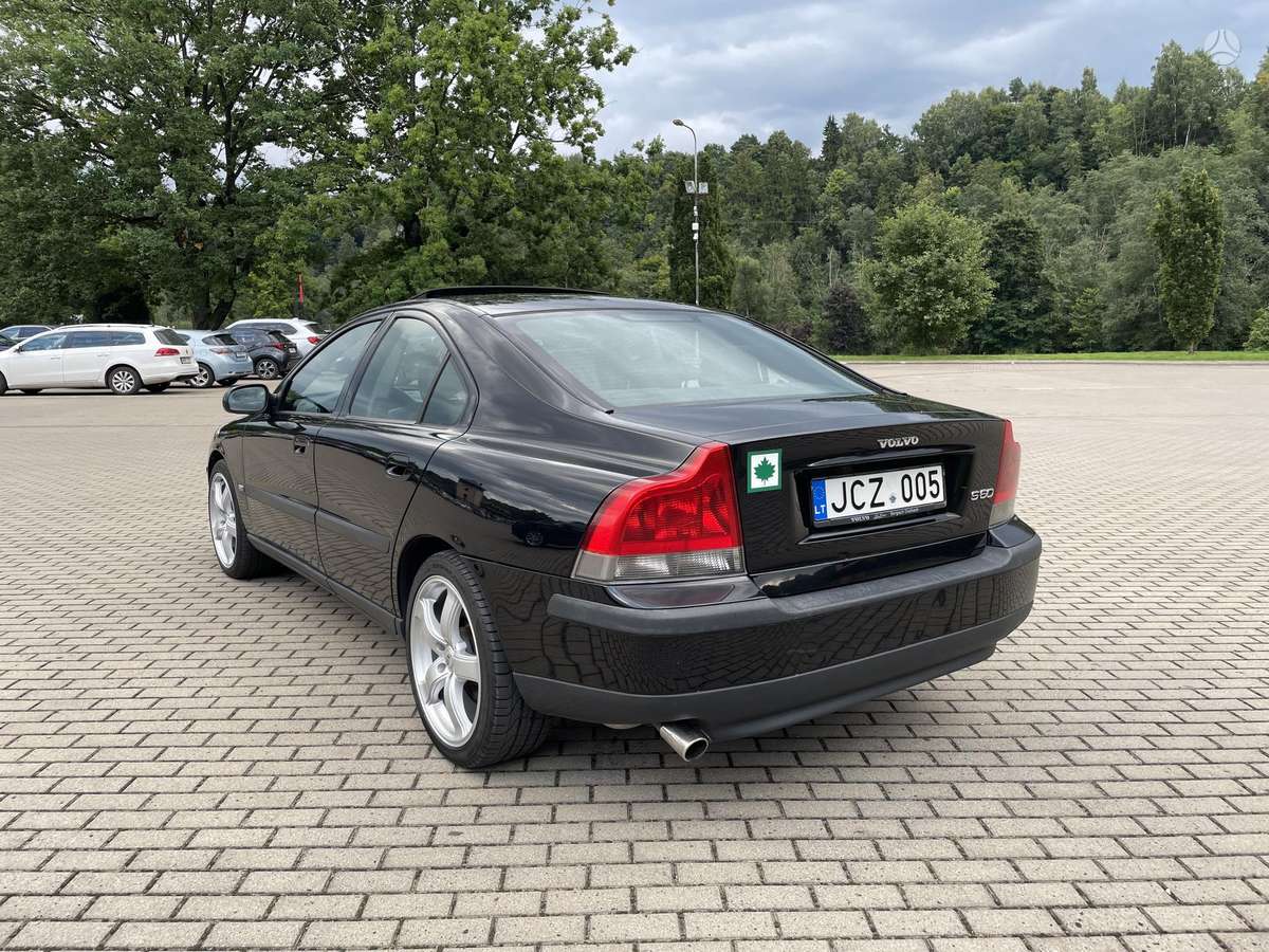 Volvo S60, 2.4 l., Седан