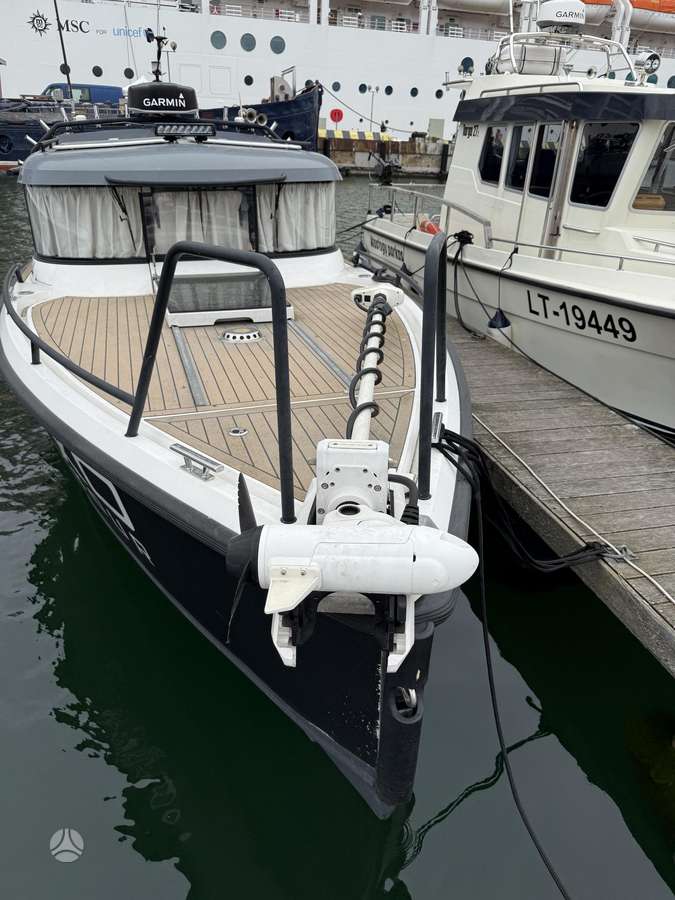 XO 270 Cabin, яхты / катера