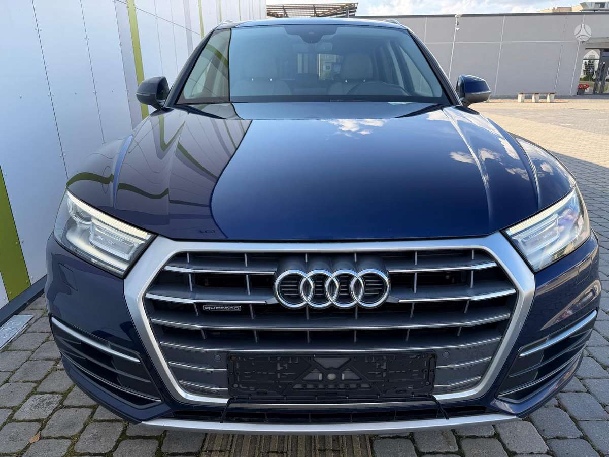 Audi Q5, 2.0 l., Внедорожник / Кроссовер