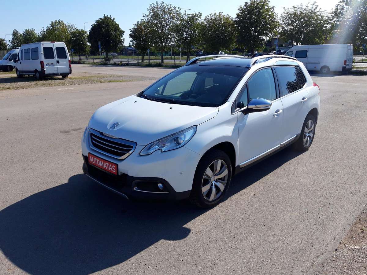 Peugeot 2008, 1.2 l., Минивэн
